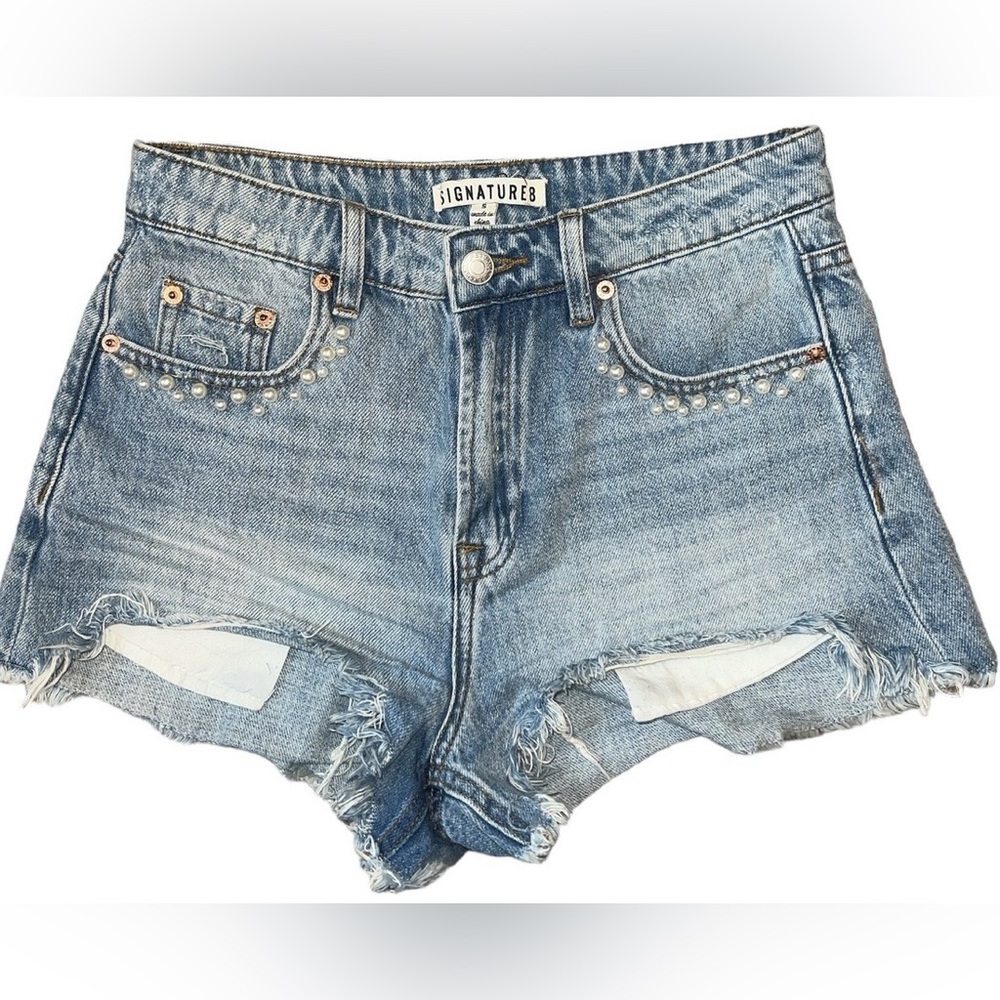 Jean Shorts with Pearl Details